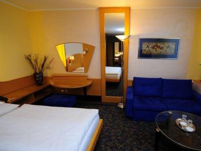 Hotel Eroplan Рожнов-под-Радгоштем Экстерьер фото